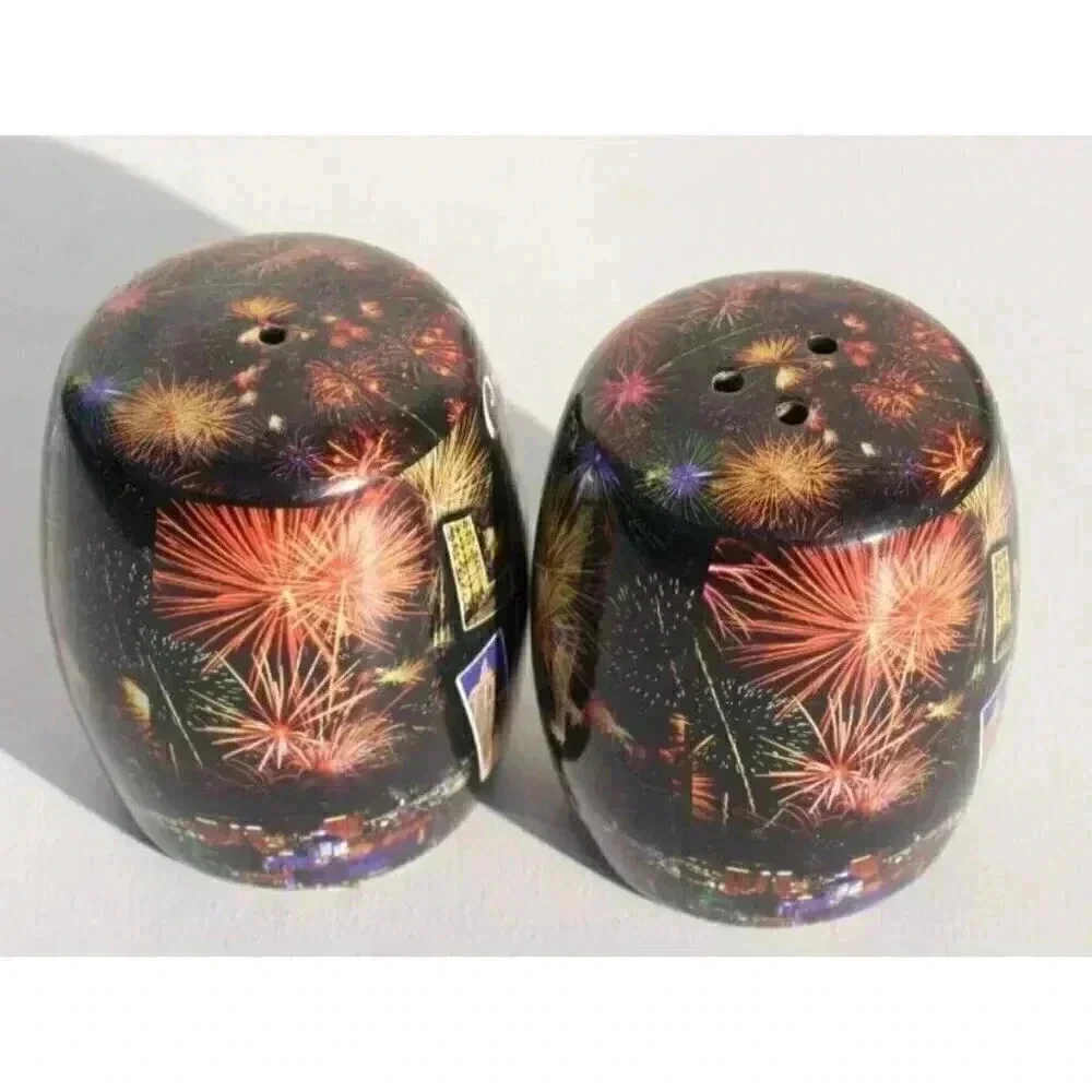 Vtg Greeting From Las Vegas Nevada Salt n Pepper Shakers Salt & Pepper Shakers